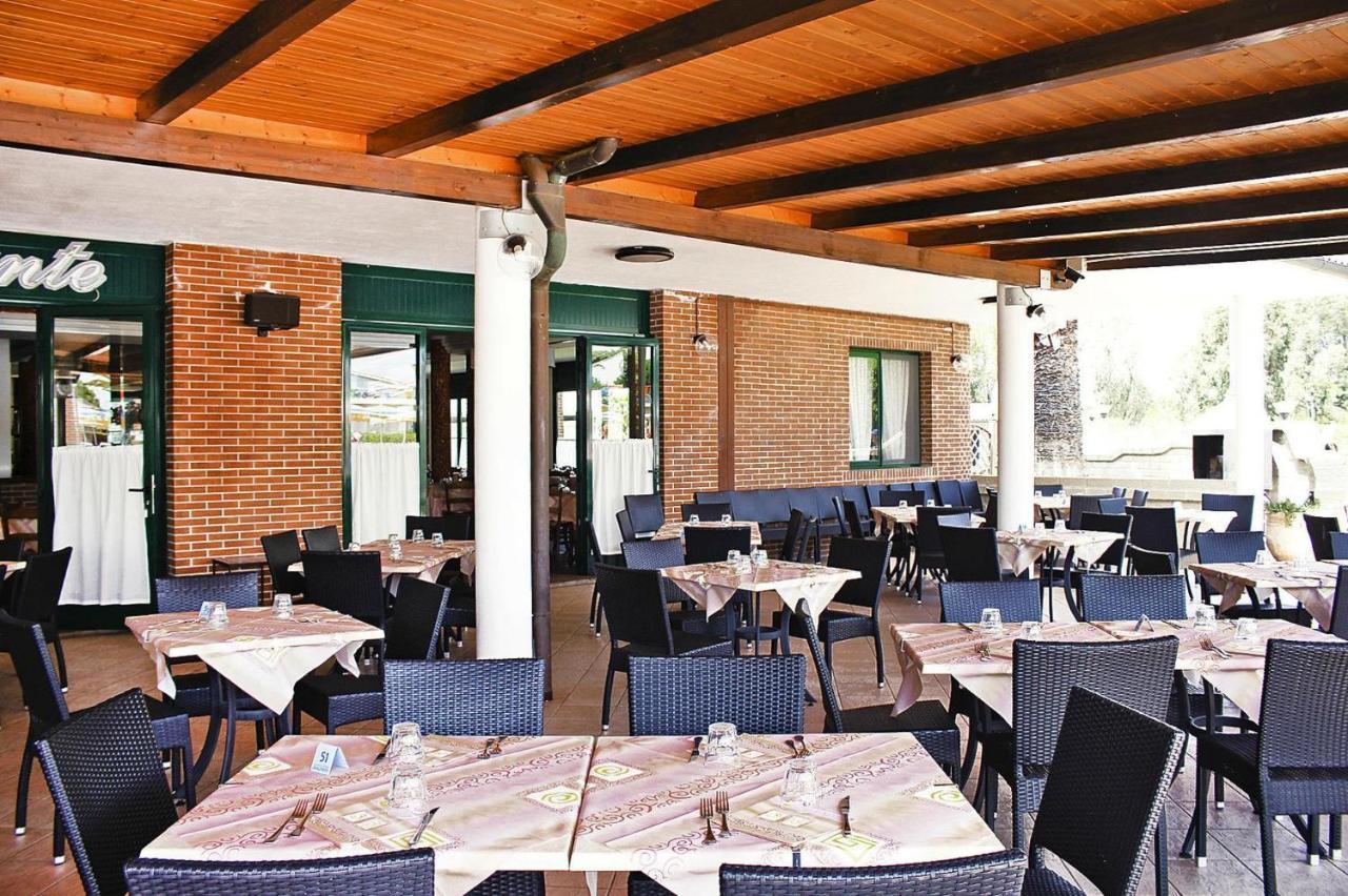 Apartment La Cecinella In Cecina Mare Марина-ді-Чечина Екстер'єр фото
